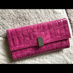 Liz Claiborne pink wallet